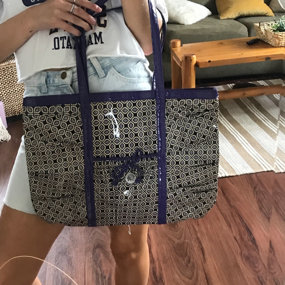 Vera Bradley tote!